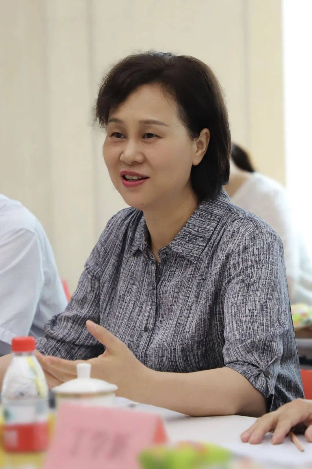 "助推企业创新,长远发展"黄兰香率队到盐津铺子调研_张学武_董事长