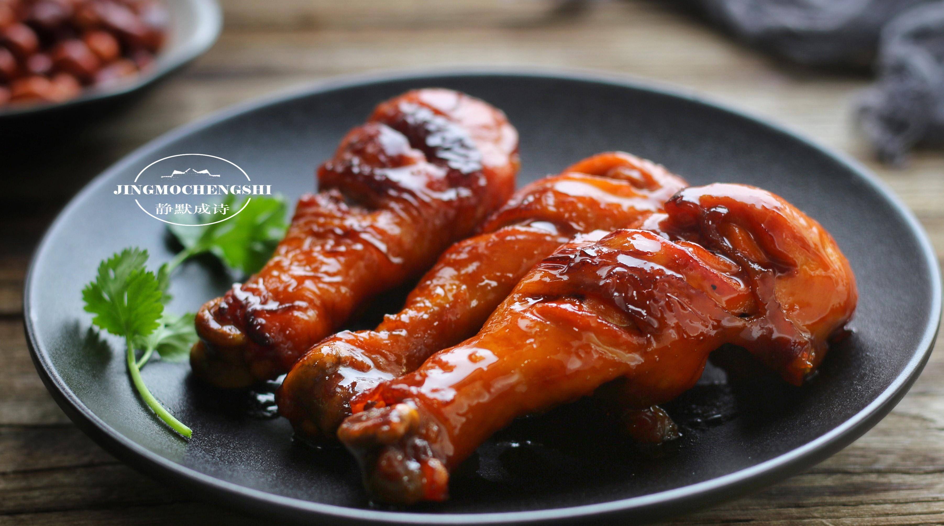 鸡腿这个做法,好看更好吃,不用葱姜蒜,上桌照样秒光_锅铲_小火_下锅