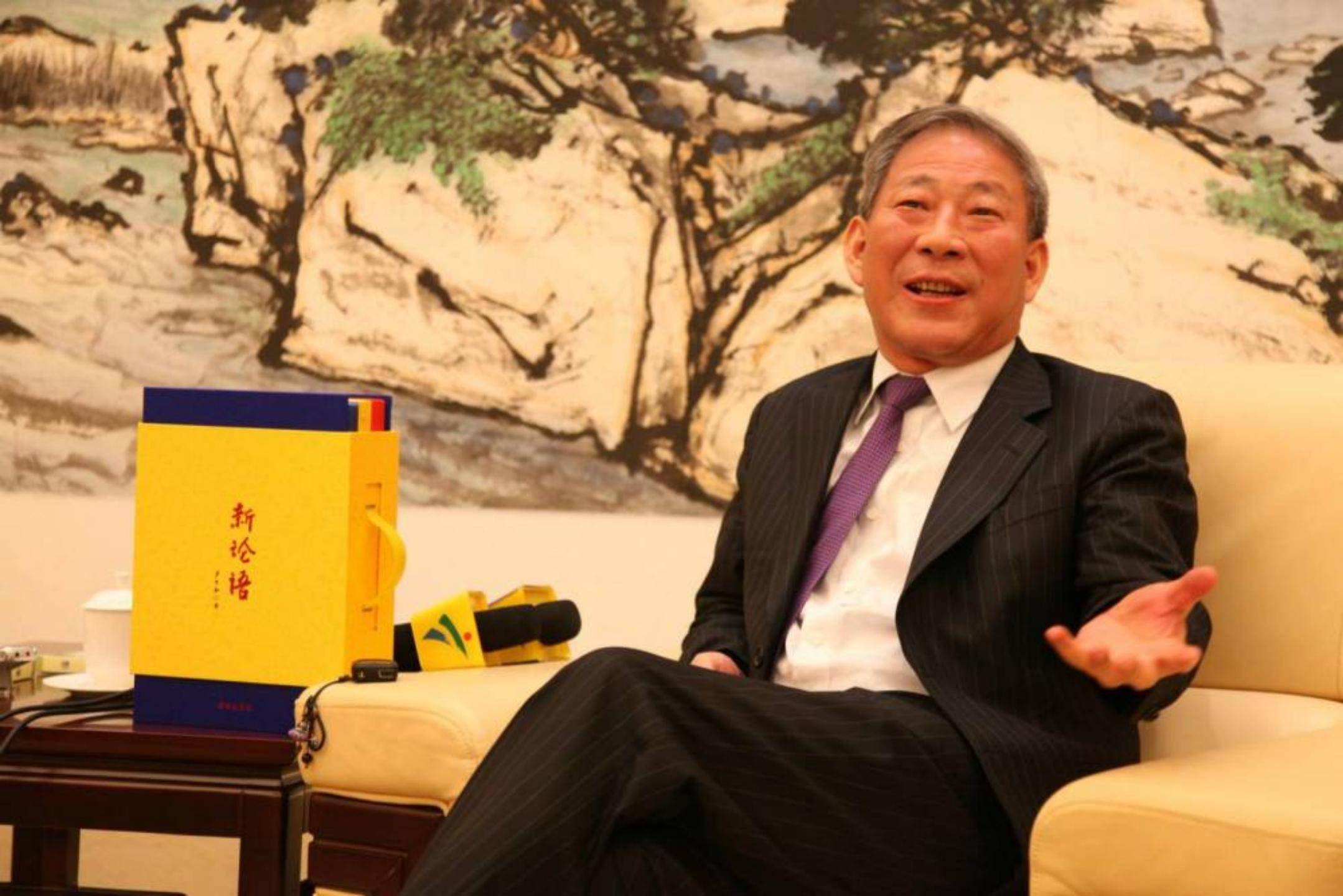 坐拥千亿资产的严介和,最大的财富不是"太苏庄系",而是……_严昊_国际