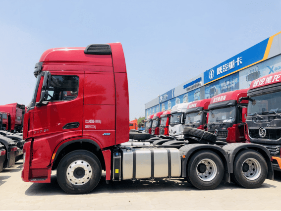 陕汽德龙x5000s超值版确实超值!510马力 amt 2.