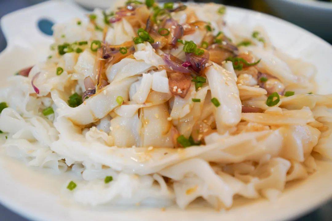 广东肇庆广宁县有一片万亩竹海,可露营游船,是亲子避暑好去处_绥江