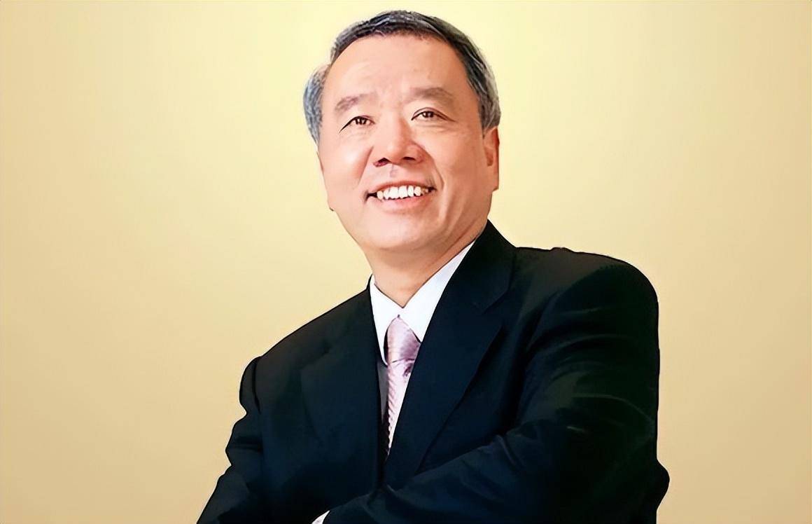 康师傅创始人魏应州:卖油失败改卖泡面,却被"土坑酸菜"毁心血_品牌