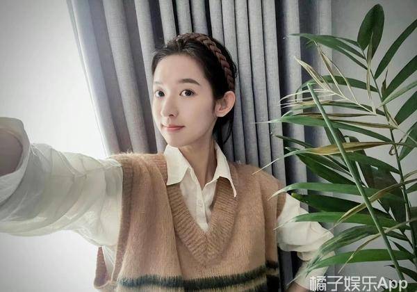 王玉雯与杨玏恋情堪比偶像剧路透,谁看了不羡慕?_胡波_美女_关系