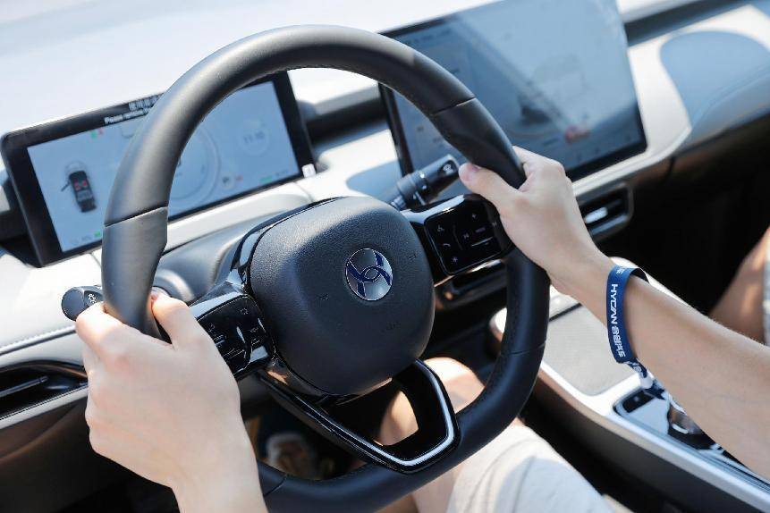 Z03 合创Z03潮智领杭,驭见不一样的盛夏_搜狐汽车_搜狐网