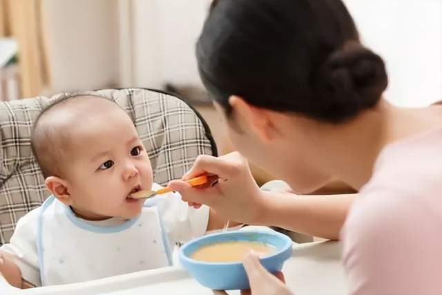 宝宝多大可以吃肉？宝宝吃肉都需要注意些什么呢？