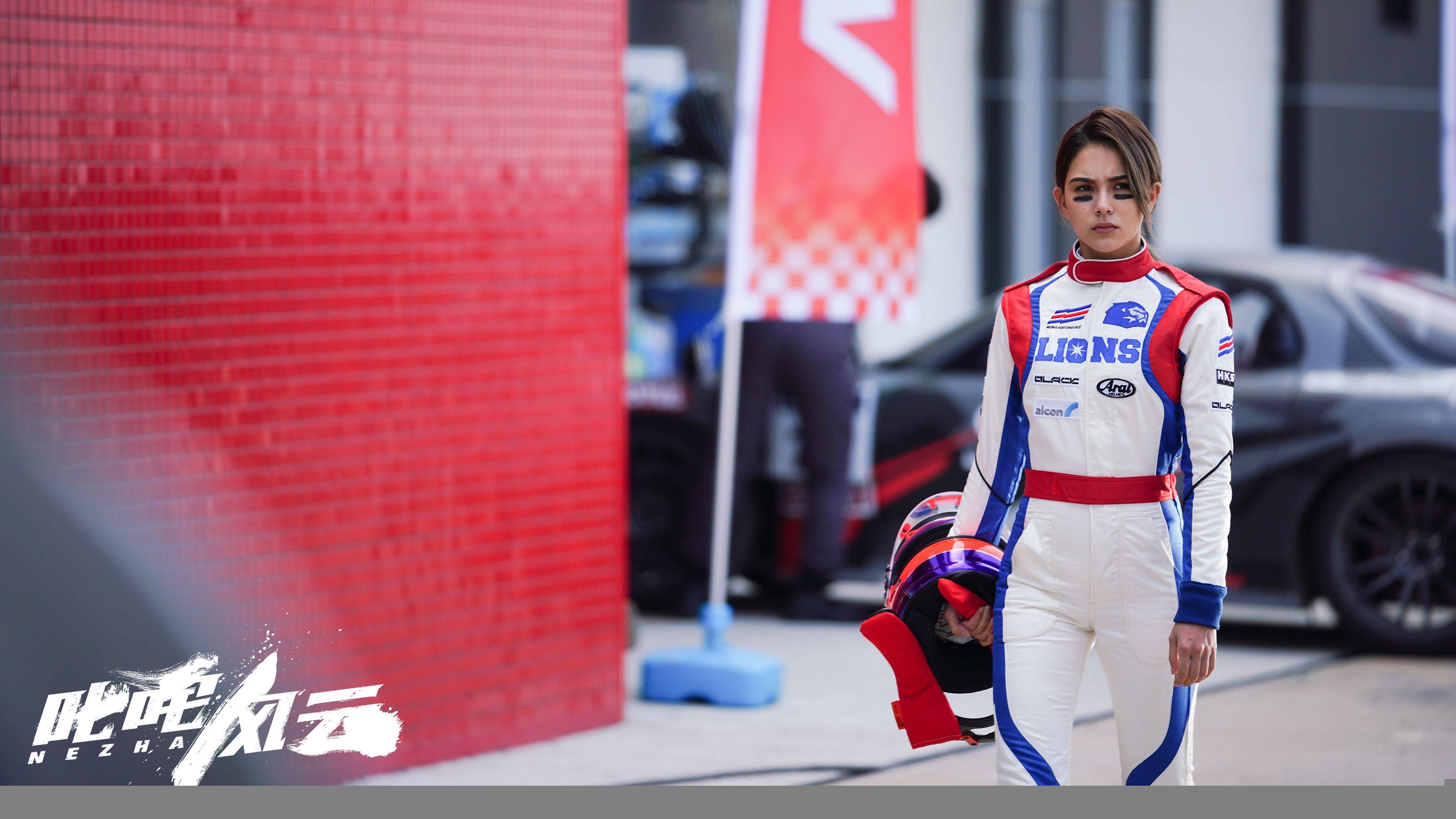 周杰伦为 叱咤风云 创作主题曲 昆凌演女赛车手 陈奕先 周慧晓 范逸臣