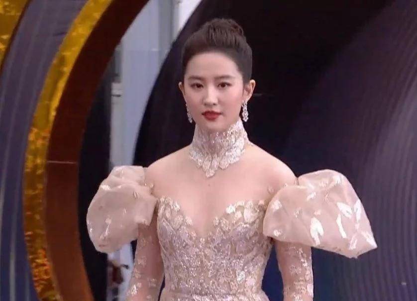 刘亦菲胖到谁尴尬?_身材_减肥_瘦子