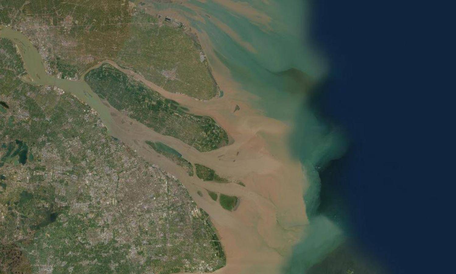 ,需要跨越两个大洋,并且在长江的入海口处逆流而上,进入大四川地区。