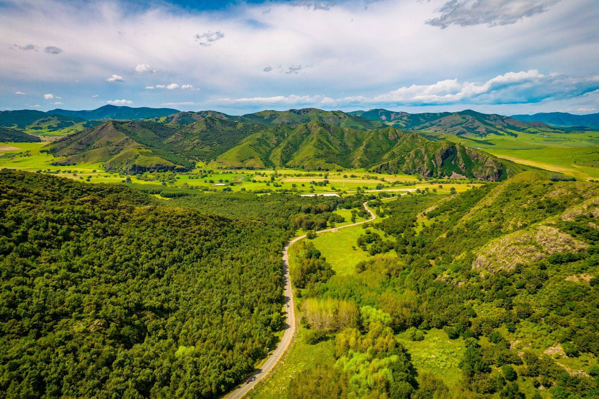 内蒙古兴安盟有一处满族民族乡,风景秀美,这里有独特的满蒙风情_满族