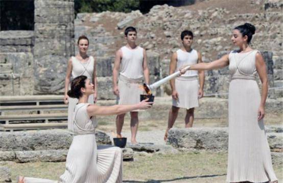 “罗马”古希腊平和的体育精神，为何传承到罗马就变了味？