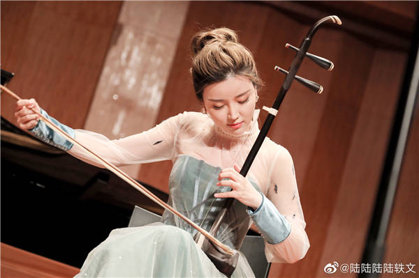 d29685976d5c45baba701ff7aeae59