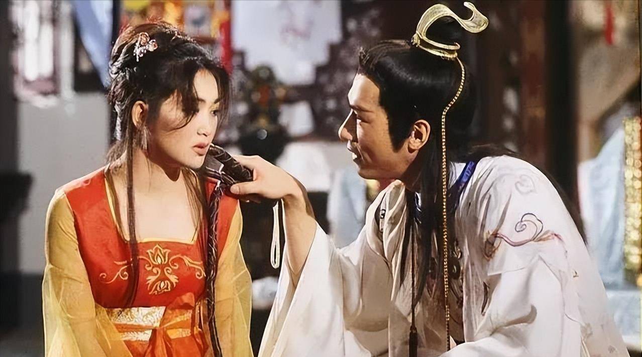 花子由以及他们的叔叔花太监,西门庆,西门芸,孟玉楼,孟小楼,李娇儿