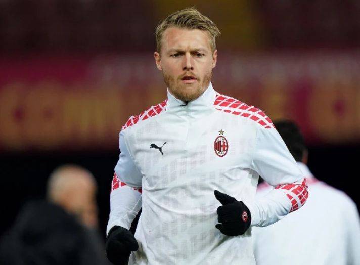 足球超人克亚尔,他是丹麦悲情王子,也是铁血战士_米兰_状态_赛季