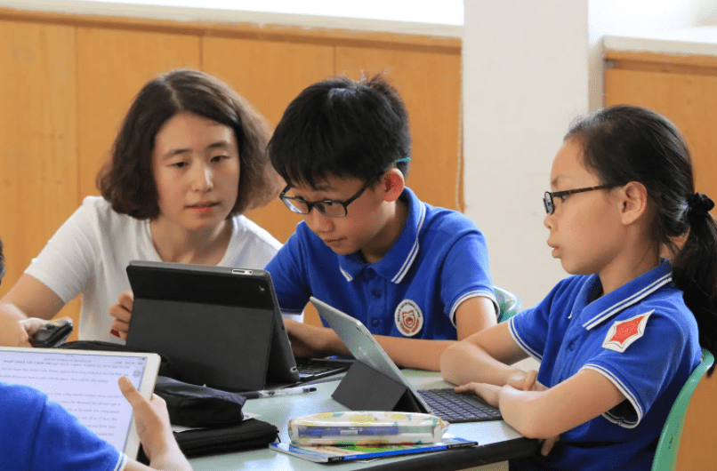 杭州一中学宣布取消网课，称读书是为了理想，可家长表示左右为难