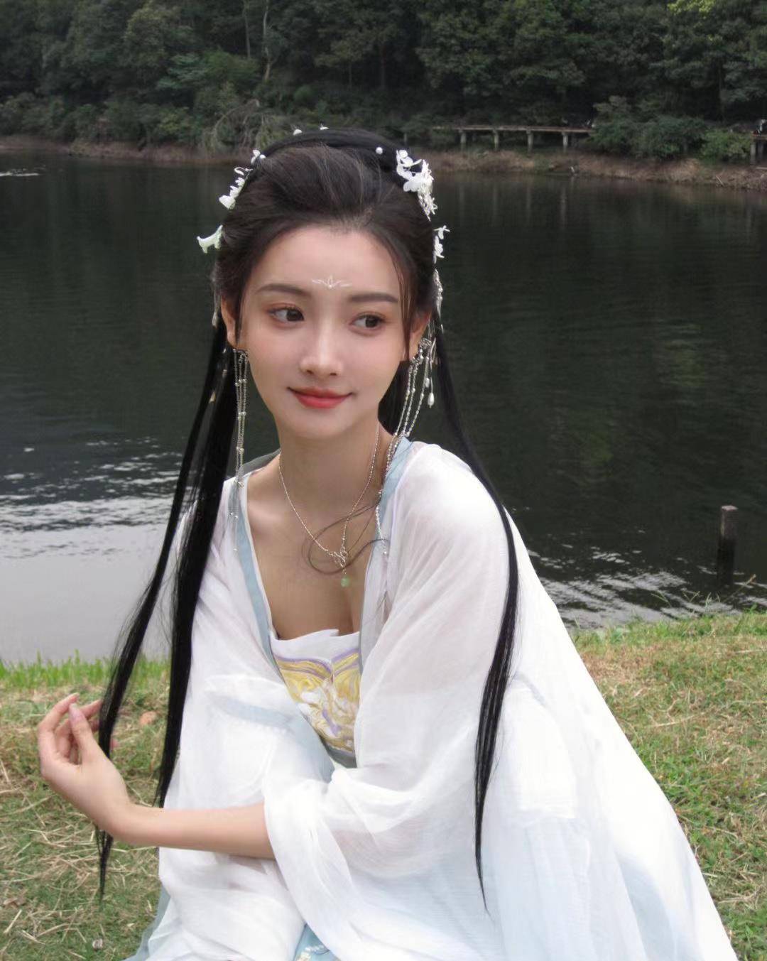 世界杯期间火爆出圈_马凡舒_美女_大典