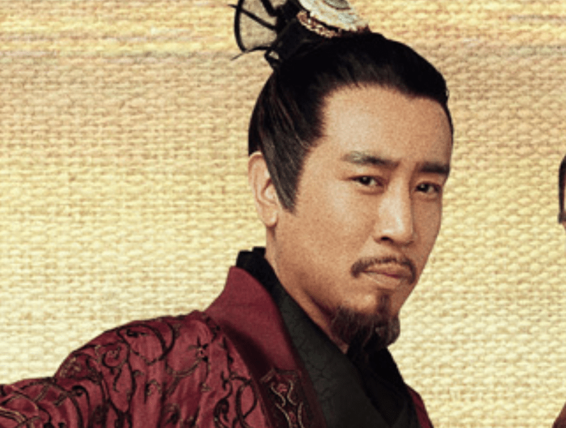 第二位主演于和伟同样也是老戏骨一枚,出道多年为大家带来了非常多的