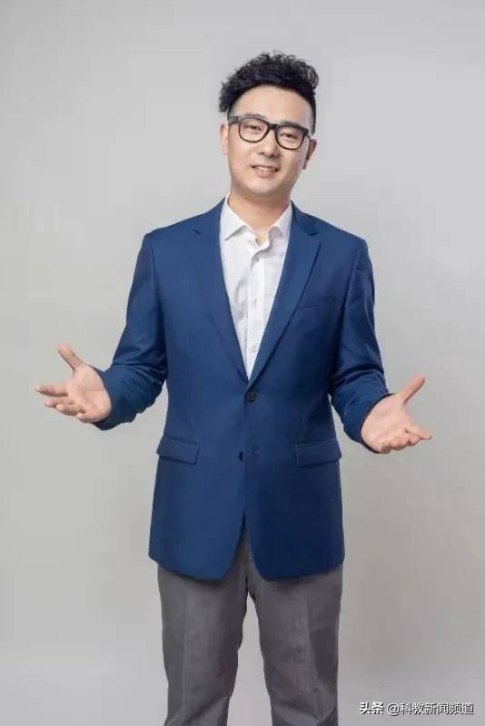 "曹灿杯"安徽总展示评委亮相,看看你认识几位大咖?_艺术_新闻_节目