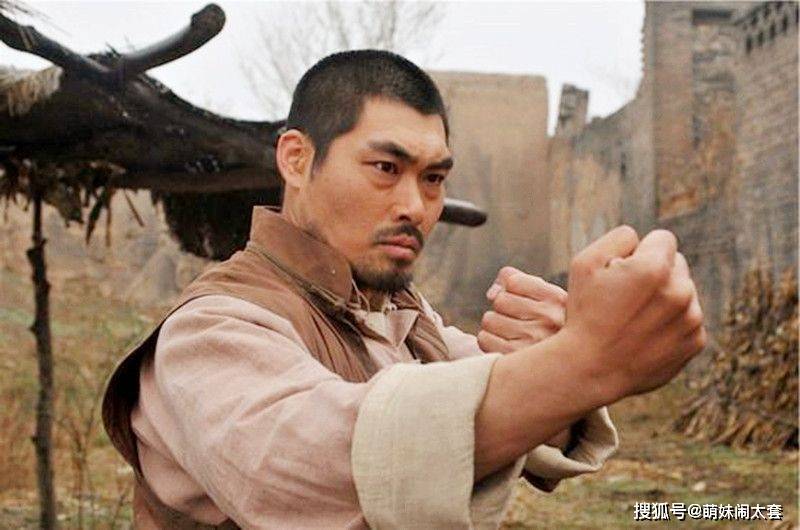 《抗日奇侠》雷爆观众,"手撕哥"坚称:我这块头,撕鬼子没问题