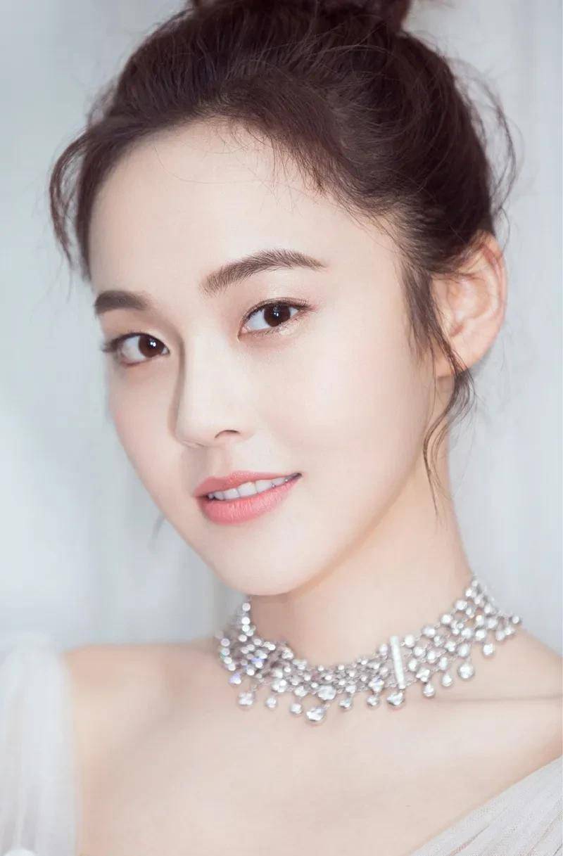 杨颖宋轶张含韵,盘点89年出生的15位女明星_作品_出圈_电影