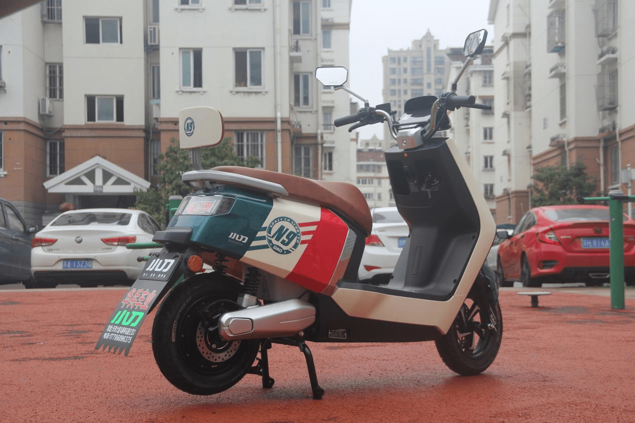 体验小刀电动车n9长征版,航天动力超足,功能实用适合打工人_搜狐汽车