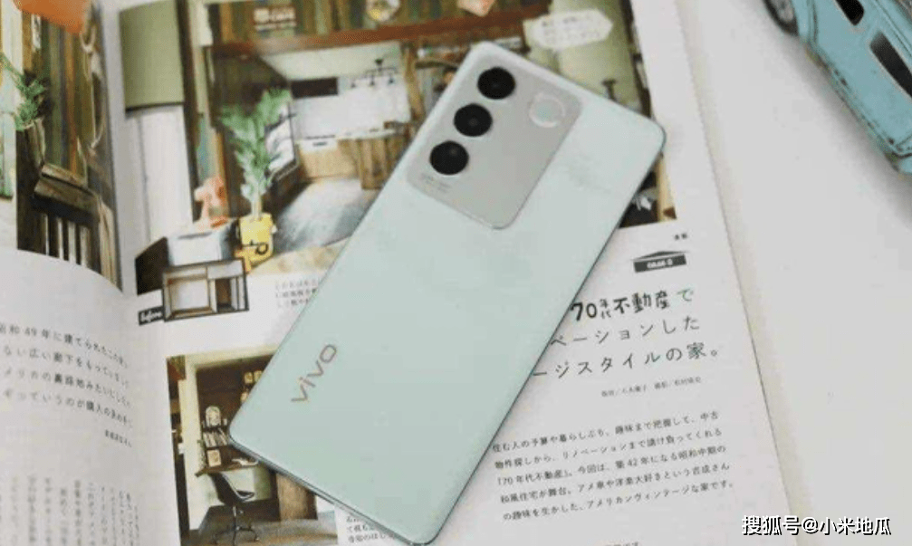 原创
            Vivo全新真香机，高颜值外观+骁龙870+OIS光学防抖，2499就可到手1