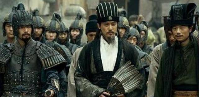 诸葛亮生前为何不称帝?不是不想,而是有更大阴谋!_刘备_蜀汉_北伐