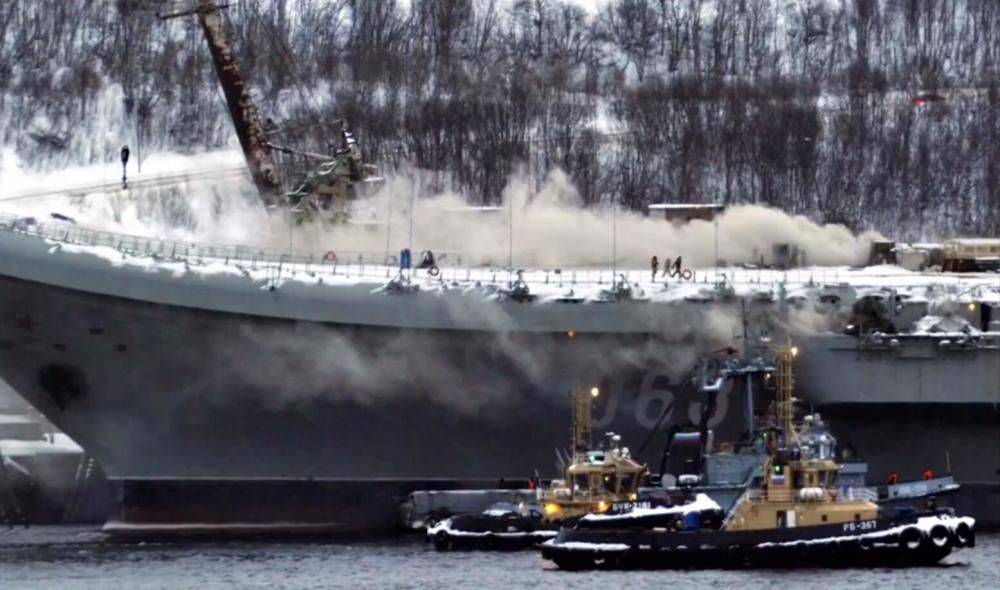 屋漏偏逢连夜雨，俄海军航母产生火灾，麻烦不竭，不如送中国改造