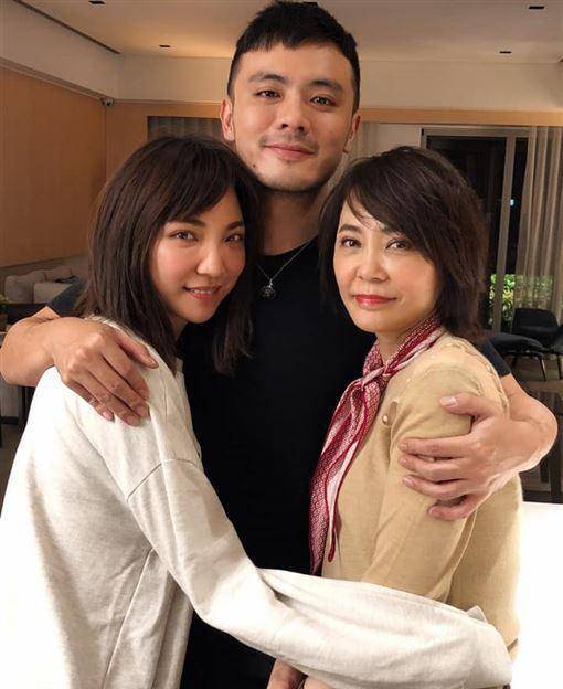 林瑞阳前妻儿子林禹被曝恋上柴智屏女儿,去年女方才结束两年婚姻