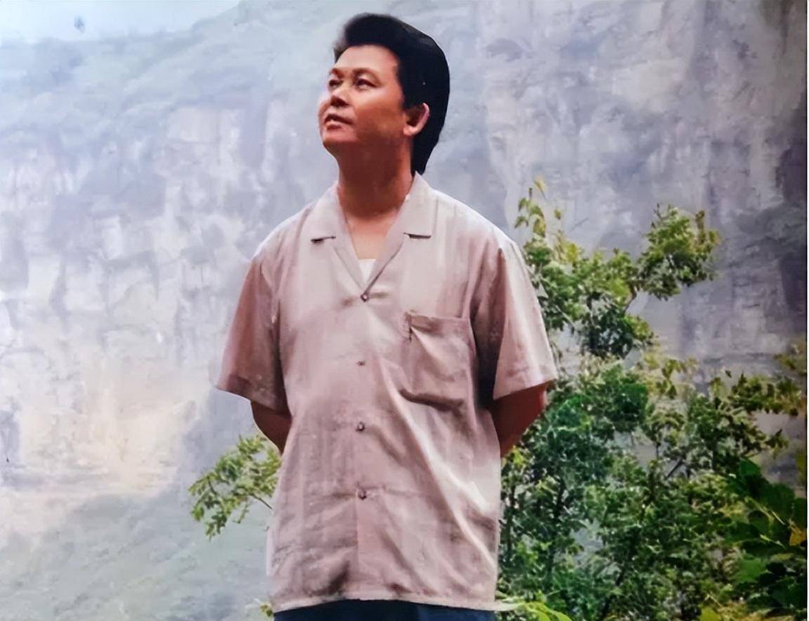 四川"中功大师"-张宏堡覆灭记_气功_什么_因为