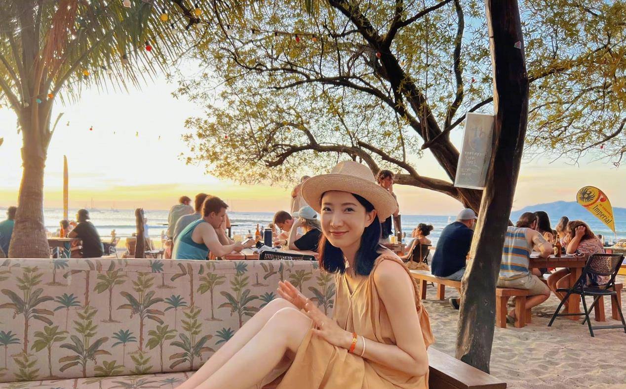 陈赫前妻许婧:被陈赫伤透了心,离婚后遇真爱与外国男友幸福甜蜜_爱情