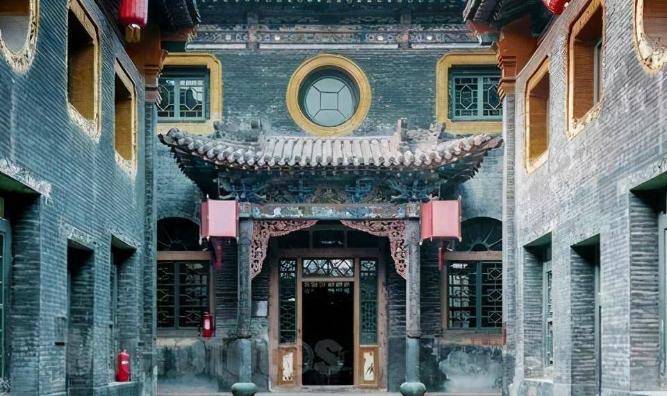 结语通过了解山西亢家的故事就会发现,虽然说在那个年代中,商人的地位