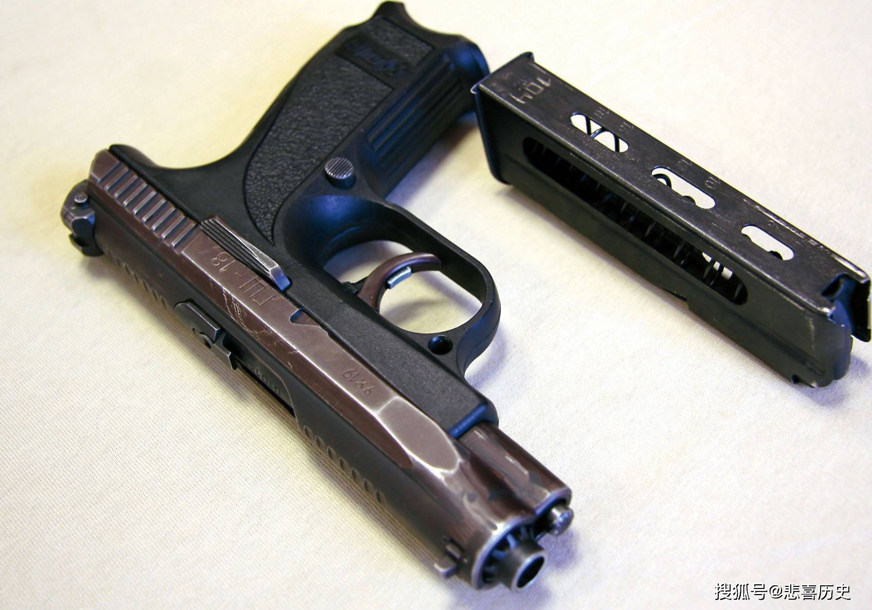 俄罗期gsh-18手枪_枪管_俄罗斯_扳机