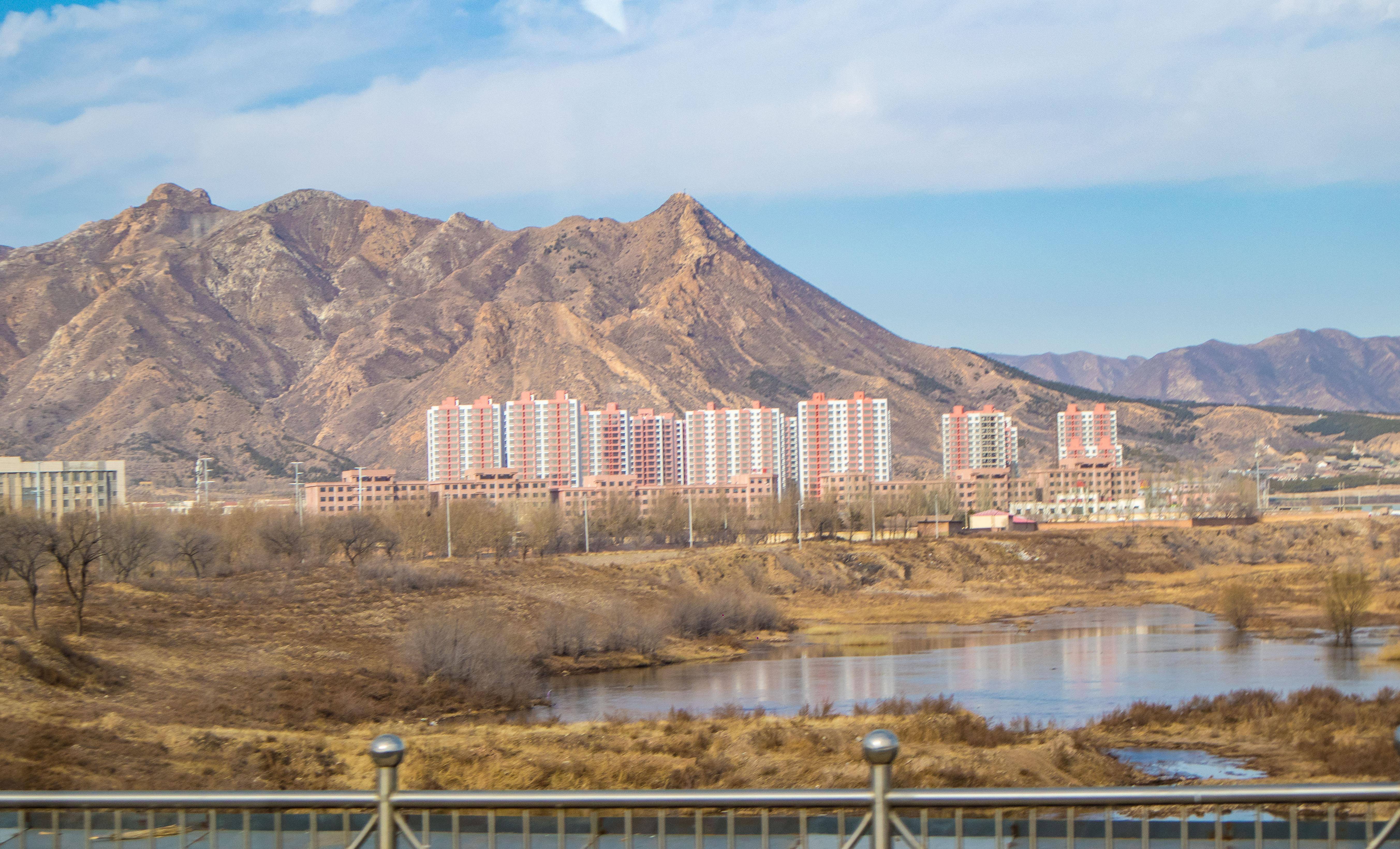 内蒙古大青山的传说图片