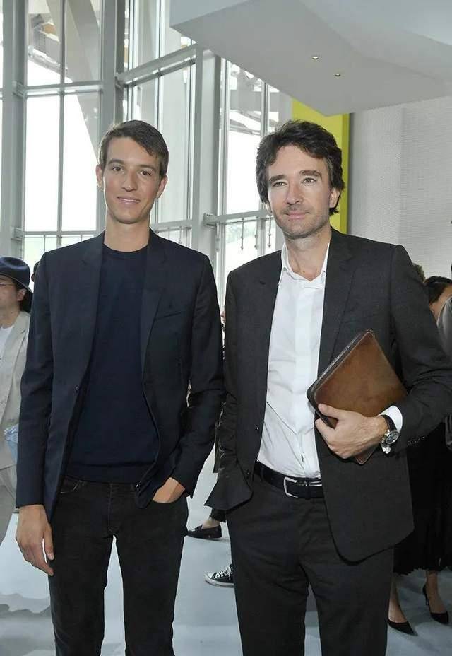 lv太子爷antoine arnault,是他同父异母的哥哥,比他年长15岁.