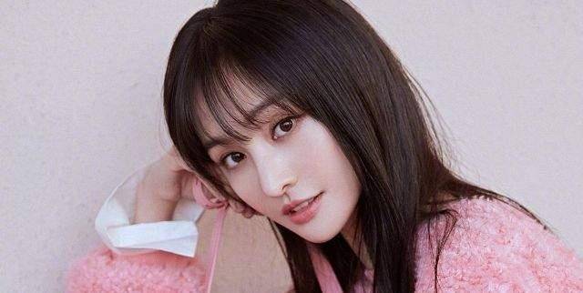 18岁成名,自带爆红体质,为爱整容,今陷代孕弃子风波疑遭封_郑爽_妈妈