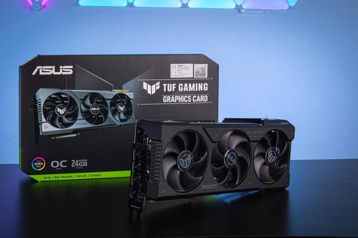 2023的4K游戏天花板，华硕TUF 4090显卡评测