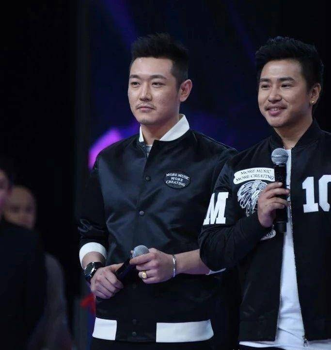 田源:想成为婚礼主持人,他说一场婚礼只收12000元_田原_汪涵_节目