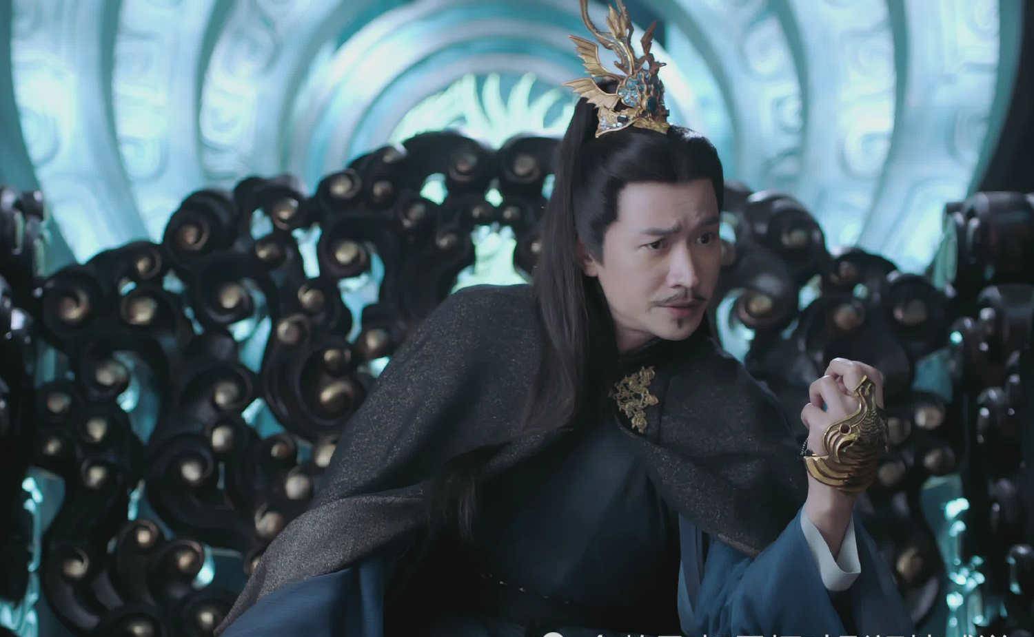 《琉璃》之离泽宫宫主:活在虚假的记忆里,是否也算一种幸福?