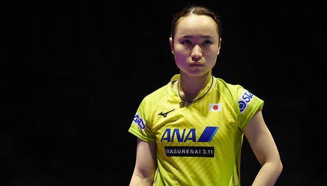 双方各得3分后她连得2分以5-3领先,在相持过程中伊藤美诚的正手出现了