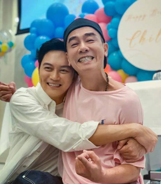 中,张智霖被陈小春"逼疯"的不完全记录_湾区_火力_张晋组