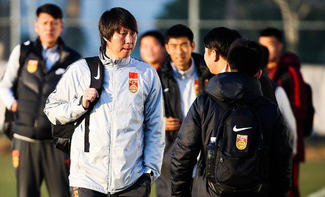足协官宣李铁上任之后,李铁就成为了中国足球历史上最年轻的国家队