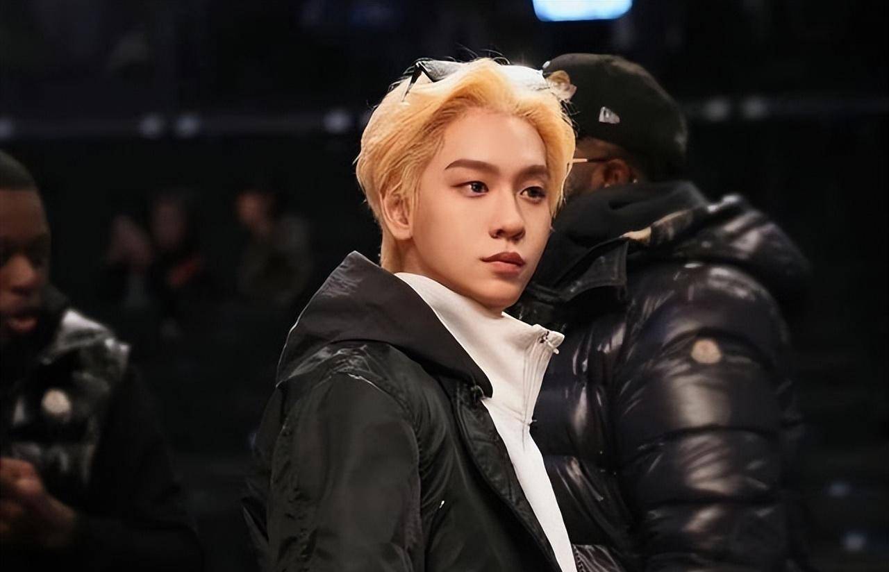 加拿大艺人余景天惹众怒,人民网公开批评!