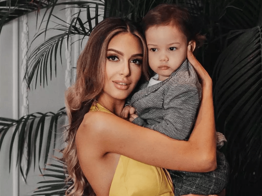 马来西亚王妃出逃曝光王室丑闻！网友：不是谁都能成为凯特王妃…_搜狐网