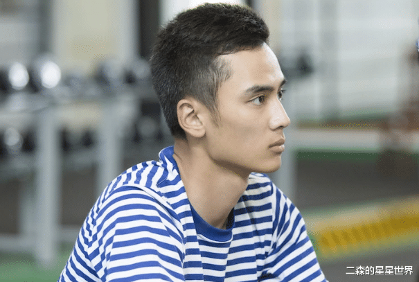 拥有优良品格的高旻睿,圈粉无数,是一个特别优秀的新人演员