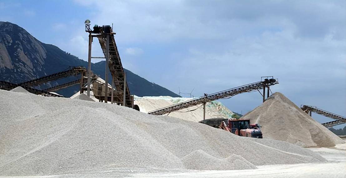 机制砂生产过程中机制砂中石粉含量多怎么办?_进行_物料_成品