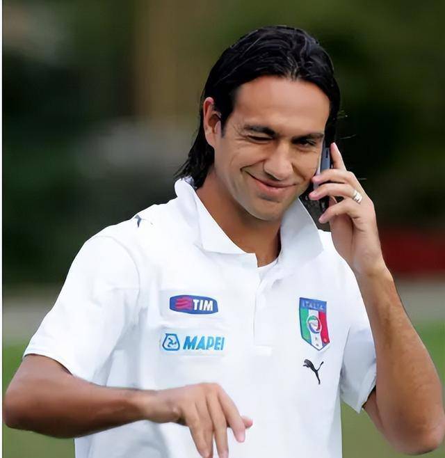 肾虚公子——内斯塔_米兰_中后卫_拉齐奥