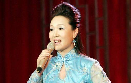 京剧界的"酸菜姐妹",一个是京剧界的大明白,一个吼派鼻祖_王蓉蓉