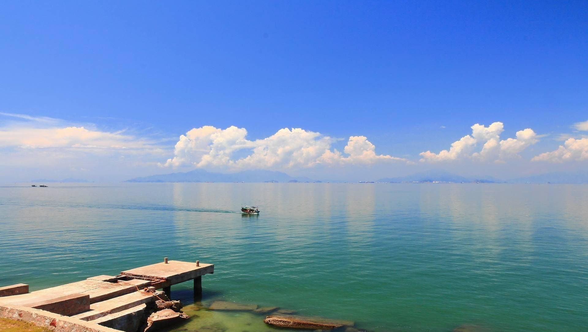 探访巽寮湾景区,海水清澈,沙滩细白,是当地旅游度假首选_海湾_温泉
