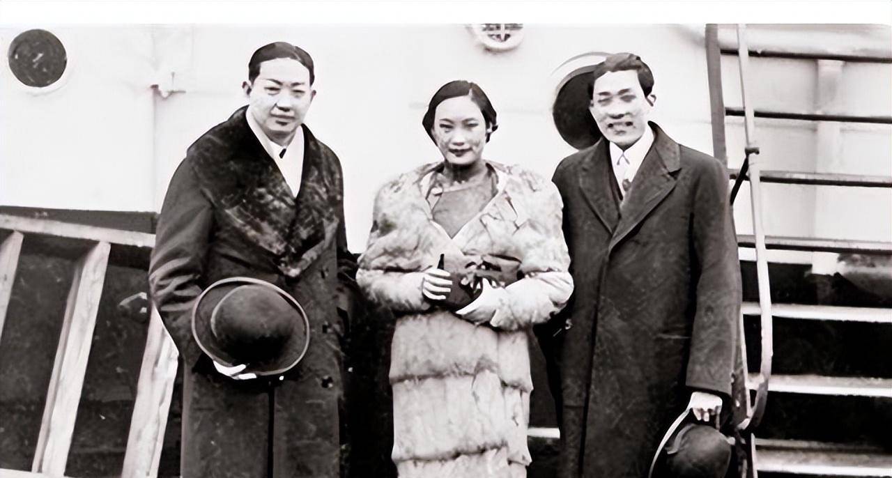 她执意嫁75岁的丈夫,新婚夜却放声大哭_李宗仁_胡友松_台儿庄