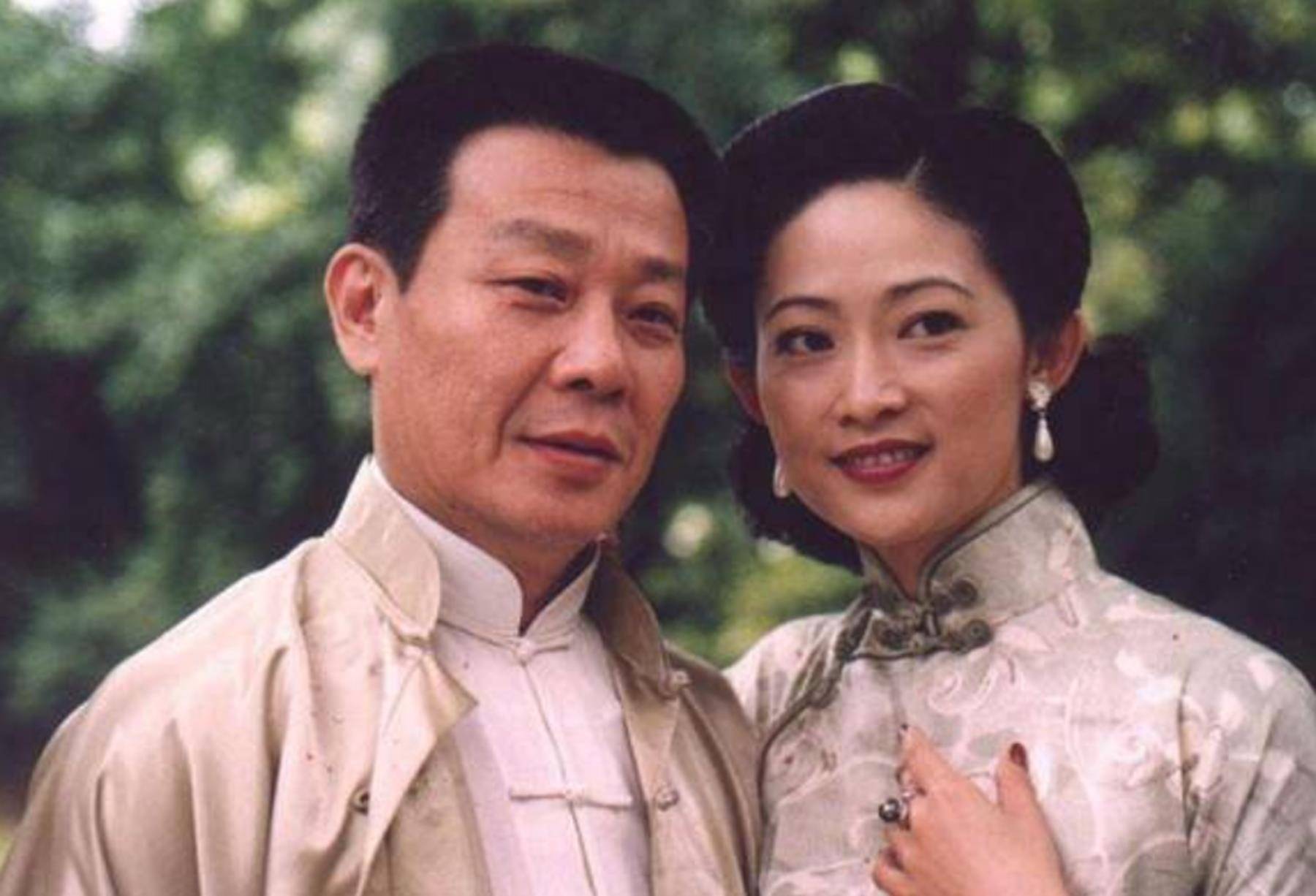 66岁"坐拥双妻",养活一家7口,寇世勋:楼上楼下跑断了腿_崔瑶琪_老婆